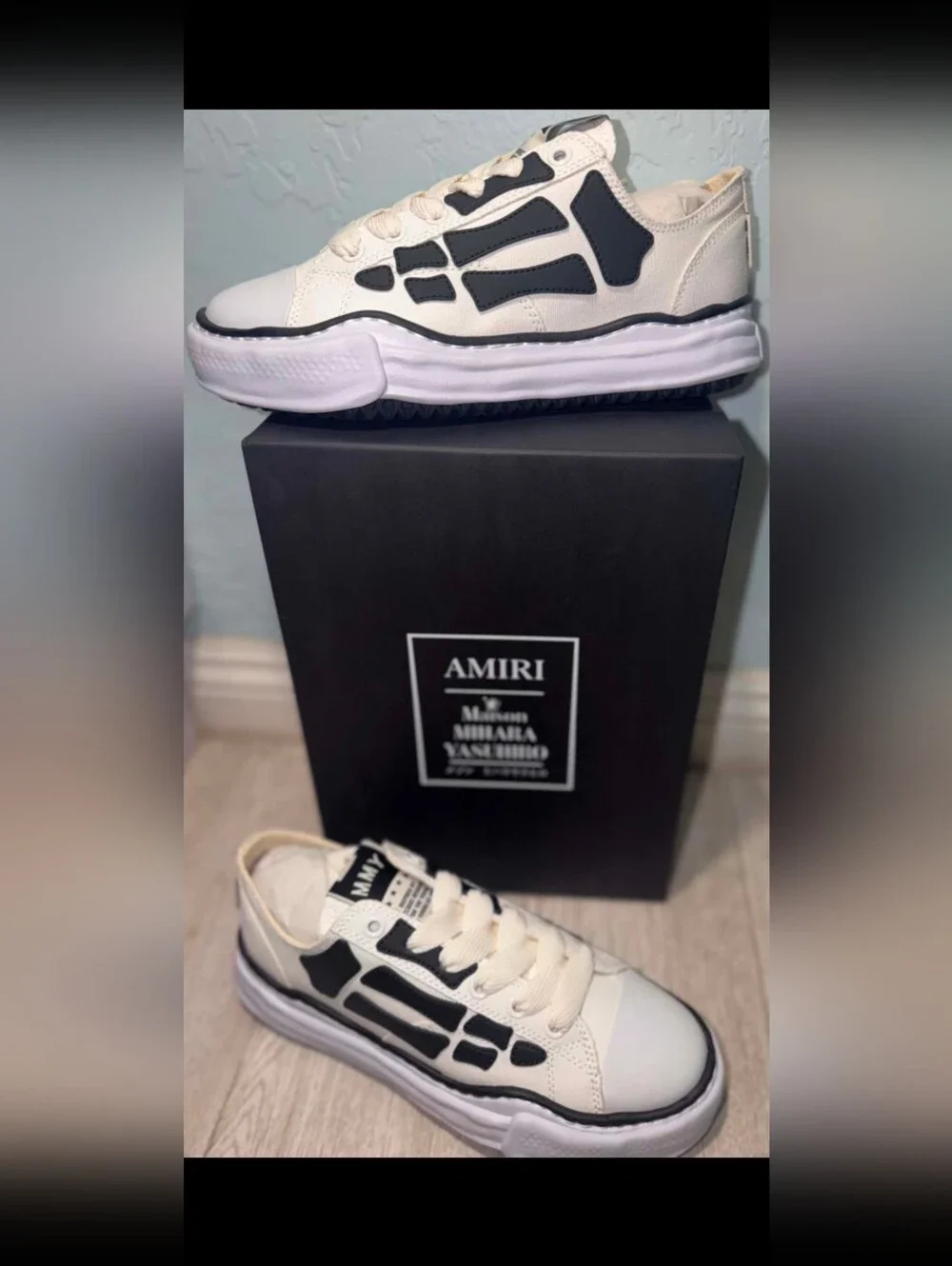 AMIRI White and Black Graphic Low-Top Sneakers